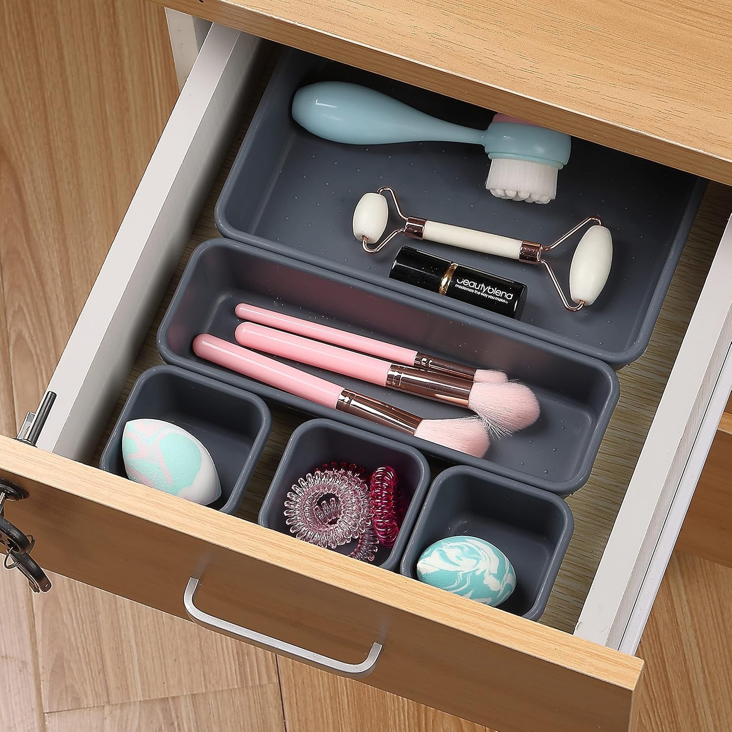 Interlocking Expandable Drawer Organizer - 8 Piece Set