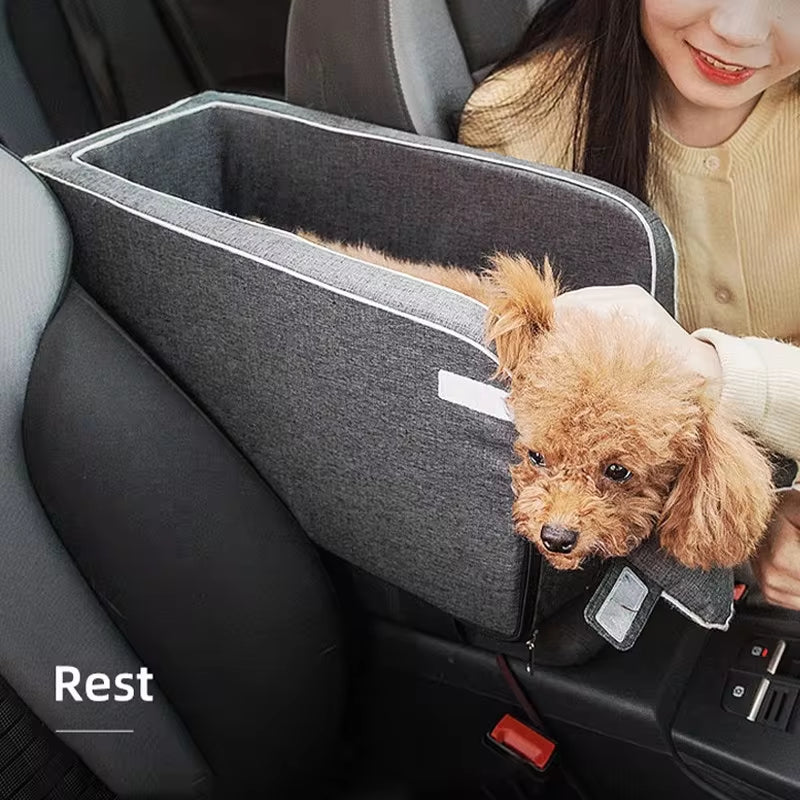 Travelpaws – Portable Car Seat & Carrier Bed for Dogs & Cats