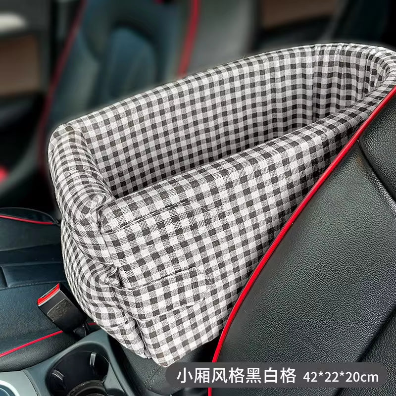 Travelpaws – Portable Car Seat & Carrier Bed for Dogs & Cats
