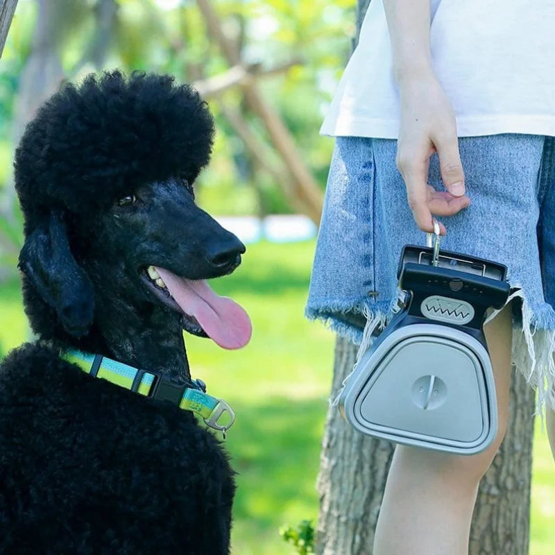 Poopease – Foldable Pooper Scooper for Dogs & Cats